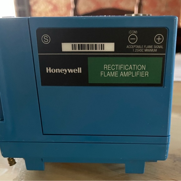 Honeywell Blue Control Module - Picture 9 of 15
